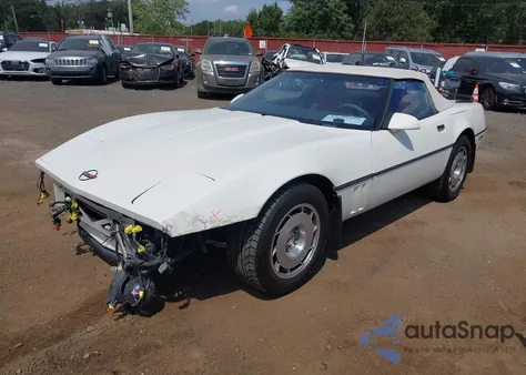 1986 Chevrolet Corvette из США, поврежденный, VIN 1G1YY678XG5900520